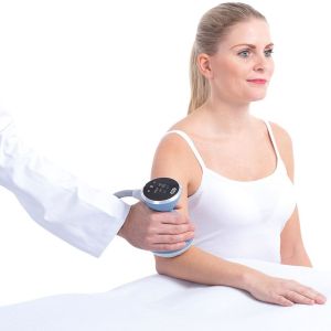 focused shock wave therapy at wimbledon clinic physio on elbow